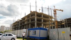 "Рейдерлік әрекет деп бағалаймыз". Астанадағы тұрғын үй құрылысы неге тоқтап тұр