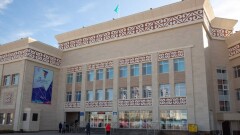 Қазақстанда мектептегі оқу жылы екі аптаға ұзарады