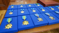 Мемлекеттік награда неге жиі беріліп кетті? Ерлан Қарин жауап берді