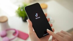 Үздік TikTok ролигін түсірген мұғалімдер сыйға iPhone 13 алады