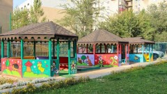 Сенатор балабақша қызметкерлерінің жалақысын қайта қарауды ұсынды