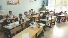 Орта білім беру аралас форматта жүзеге асады. Қай пәндер қашықтан оқытылады?