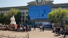 Ақылы бөлім студенттері қайта ҰБТ тапсырып, грант жеңіп ала алады