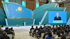 Қасым-Жомарт Тоқаев: Әлеуметтік желілер балаларды ғана емес, үлкендерді де зомбиге айналдыруы мүмкін