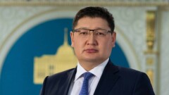 Тоқаевтың баспасөз хатшысы Ресей мен Украинадағы жағдайға қатысты сұхбат береді