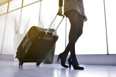 Гастербайтердің бір күндік айлығы – 50 доллар. Қазақ жастарының шетелге қара жұмысқа ағылуы жөн бе?