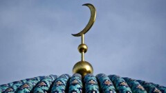 Алматы облысында имам шырақшының үйін меншігіне өткізіп алған ба?