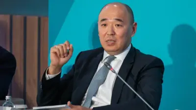 Қанат Шарлапаев президенттің көмекшісі болып тағайындалды