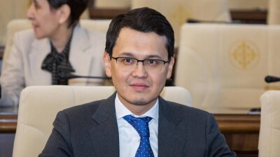 Бағдат Мусин жер сілкінісін жедел ескертудің қандай жаңа тәсілін ұсынып отыр