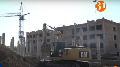 "Терезесі жоқ тар бөлмелер": СҚО-да оқушылар үш жылдан бері әкімдік кеңсесінде оқиды