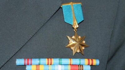 Президент Ұлы Отан соғысының үш марқұм қаһарманын наградтады