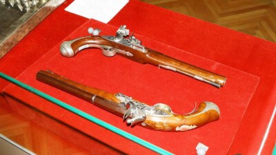 Алматыда құны 360 млн теңге болатын бағалы бұйымдар көрмесі өтіп жатыр