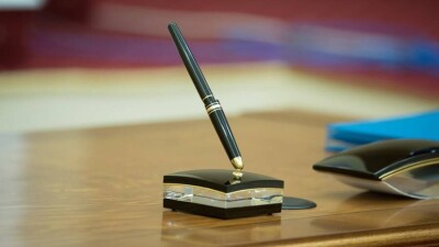 Қазақстаннан шығарылған қаржыны қайтару жөніндегі комиссияға кімдер кірді?