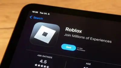 "Құпия кездесуге шақырады". Мәжіліс депутаты Roblox ойынына қатысты сауал жолдады