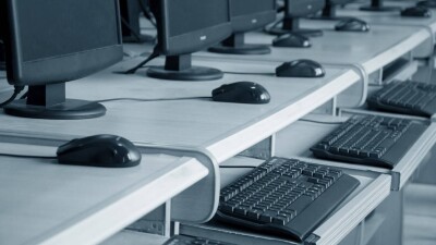 Маңғыстауда оқушылар мектеп компьютері арқылы букмекерлік сайттарға кірген