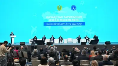 Мемлекеттік кеңесші тарихты жазу туралы: Бір тұлғаға екінші тұлғаны, бір кезеңге екінші кезеңді қарсы қою дұрыс емес