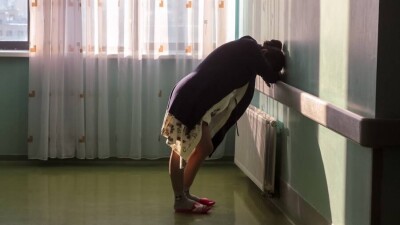 "Он бесінде босанатындар көбейді". Неонатолог өмірге бала әкелуді жоспарлау туралы