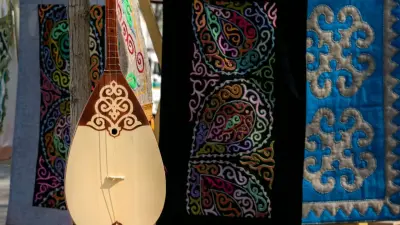 Сенат депутаты музыкалық аспап шеберлеріне кәсіби мәртебе беруді сұрады