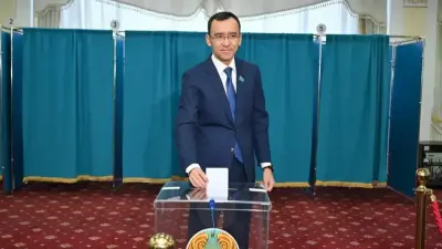 Сенат спикері Мәулен Әшімбаев жаңа Конституция бойынша референдумға қатысты