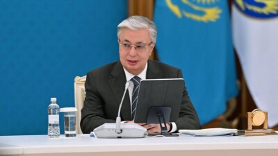 Президент: Мемлекеттік тілді және басқа да тілдерді білу – Қазақстан азаматтарына тән қасиеттер