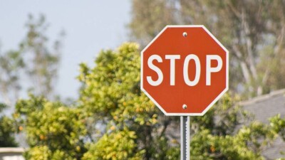 Қазақстанда 25 мыңнан астам жол белгілері жетіспейді