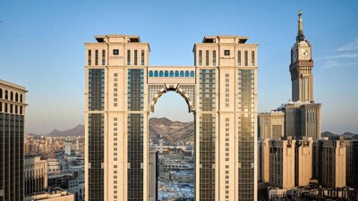 Меккеде 500 метрге жуық биіктікте аспалы намаз бөлмесі ашылды