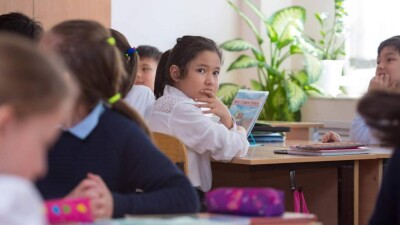 БЖБ және ТЖБ: Мектеп оқушыларының білімі қалай бағаланатынын түсіндіреміз