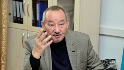 Темірхан Медетбек және Исраил Сапарбай Қазақстанның халық жазушысы атанды