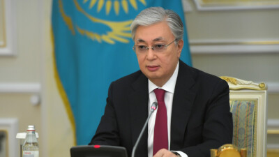 "Ұлан-асыр той жасайтын уақыт емес". Президент ел тәуелсіздігінің 30 жылдығы қалай өтуі тиіс екенін айтты