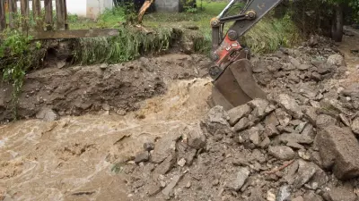 Алматы тұрғындары шұғыл эвакуация жөнінде хабарлама алды. ТЖМ не дейді