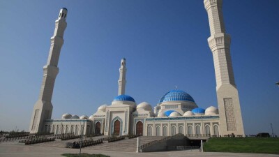 Нұрсұлтан Назарбаев елордада Қазақстанның бас мешітін ашты