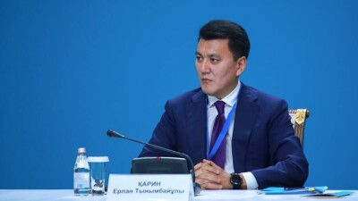 Ерлан Қарин: Ұлттық құрылтай жалпыұлттық бірлікті бекіте түсті