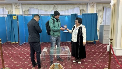 АЭС бойынша референдум: Қазақстанда 10 249 учаске дауыс беруге кірісті