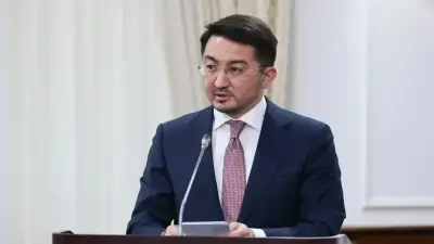 Жаслан Мәдиев премьер-министрдің орынбасары – ЖИ министрі болып қайта тағайындалды