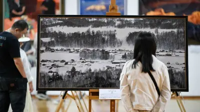 Алматыда Шыңжаң өлкесіне арналған туындылар көрмесі ашылды