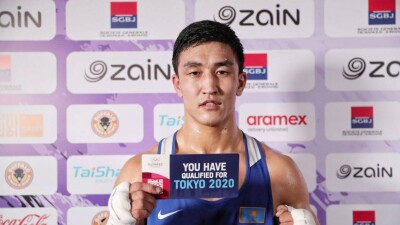 Әбілхан Аманқұл Канелоның бокс кешінде мексикалық қарсыласын нокаутпен жеңді