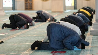 Қазақстан имамдары жұма мен тарауық намаздарын бірізді оқуға үндеу жасады