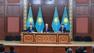 Тоқаев: Әкімдер өз қалаларында жаяу жүруі қажет