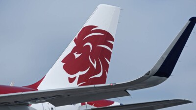 Мақпал Жүнісова домбыра тасымалына қатысты тағы да FlyArystan үстінен шағым айтты. Компания жауабы қандай