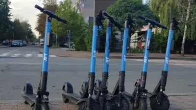 Ереже бұзған самокатшыларға айыппұл салу жол қауіпсіздігіне қалай әсер етті