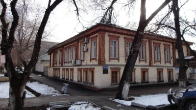 Алматыда 123 жыл тарихы бар ғимарат неге бұзылып жатыр?