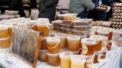 Арзан ет, сүт, бал және көкөністер: Астанада СҚО, ШҚО және Қарағанды облысының жәрмеңкесі өтеді