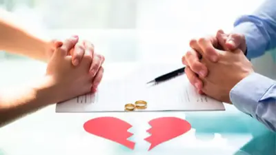 Қазақстанда ажырасу қымбаттайды. Сенат баж мөлшерін арттыру мәселесін қарап жатыр