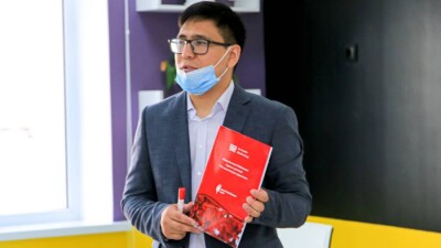 Шымкентте мектеп оқушыларының оқу кестесіне көшбасшылық бойынша факультативтер енгізілді