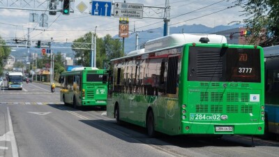 Елді мекендерде автобустардың жылдамдықты сағатына 50 шақырымнан асыруына тыйым салынады