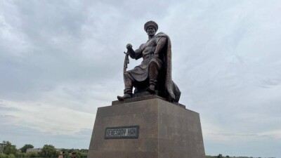 Кенесары ханның ескерткіші Әулиеатада ашылды