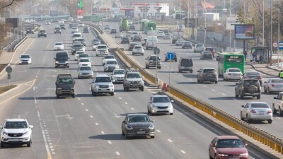 Оң рульді көліктерге шектеу жоқ. Шетелдік көліктерді заңдастыру туралы не білу керек?