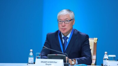 Тоқаев Берік Әбдіғалиұлын Ұлытау облысының әкімі қызметінен босатты