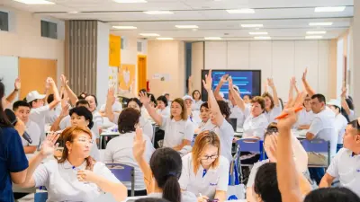 Жаңа оқу жылы қарсаңында 100 ауыл мұғалімі білім беру үздіктерінен сабақ алды