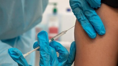 АҚШ Қазақстанға Pfizer вакцинасының 1 миллион дозасын береді